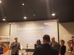 kids hackathon-1