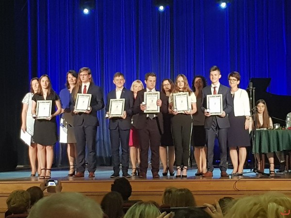 laureaci_2019_2