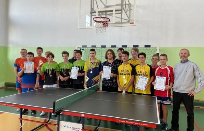 tenis_stolowy_chl_V_miejsce