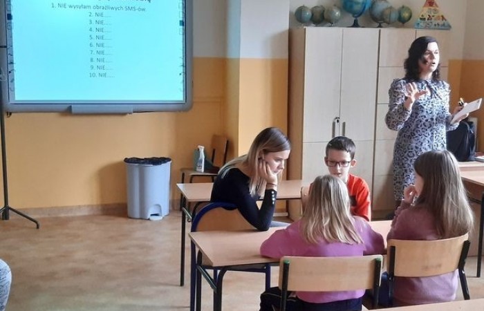 bezpieczny_internet_3a_3b_06