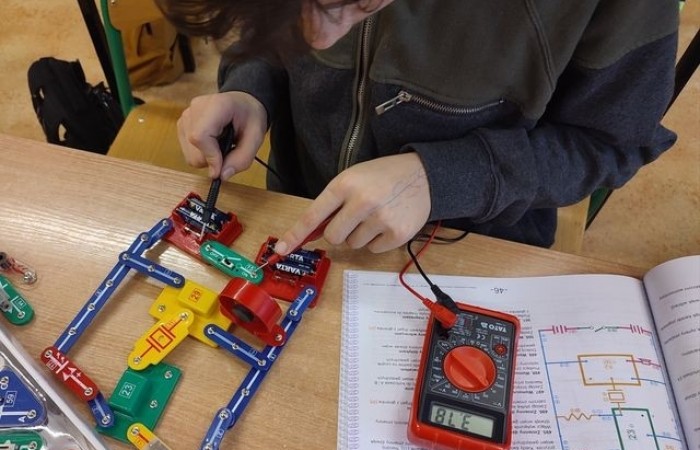 lekcja_fizyki_kl_8_11