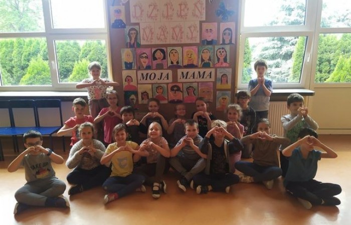 dzien_mamy_2022-2a
