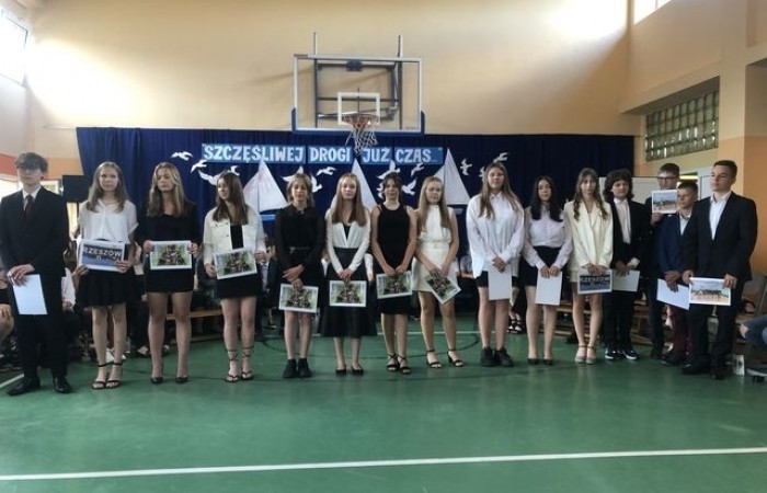 tmp-xnview-17-bal_osmoklasisty_2022_08_wynik