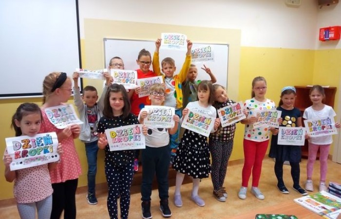 dzien_kropki_2022_02