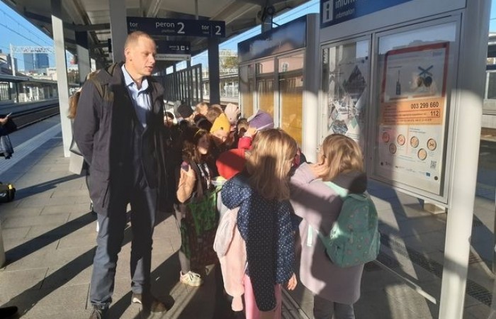 wycieczka_dworzec_pkp_1b_02