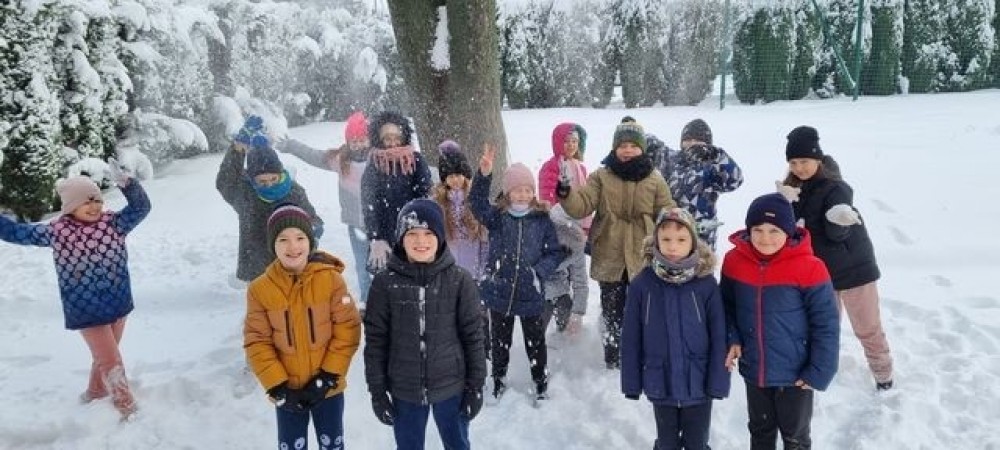 Śnieżne zabawy klasy 3b _02