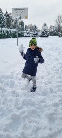 Śnieżne zabawy klasy 3b _09