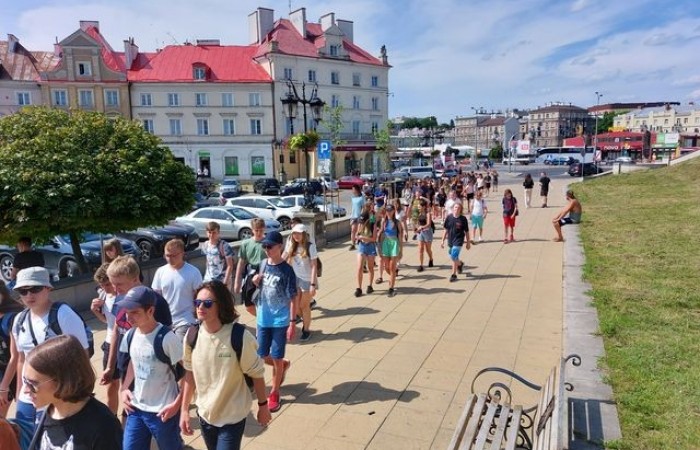 UKST_2_04