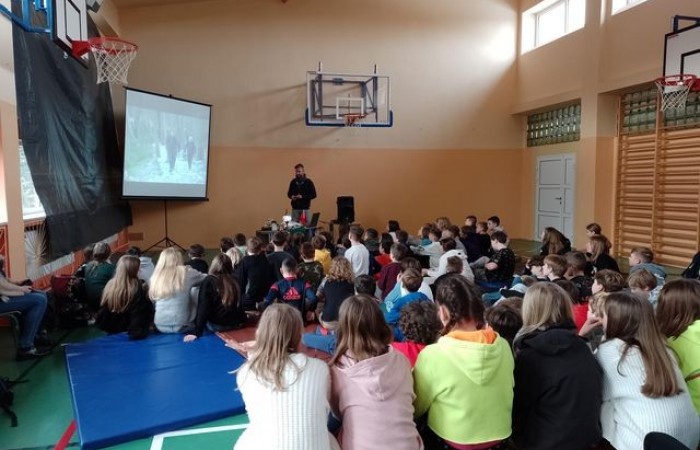 spotkanie_z_podroznikiem_2023_02