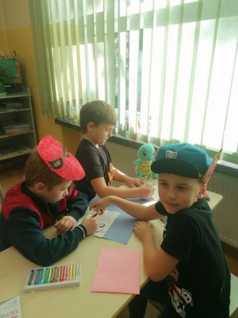 1b_dzien_postaci_z_bajek_2023_04