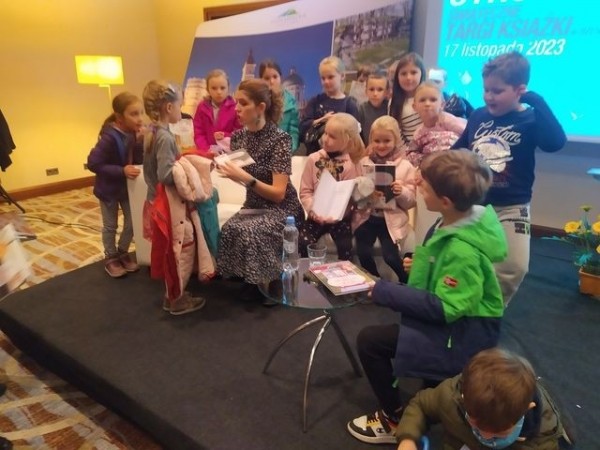 1a_spotkanie-z-pisarka_2023_08